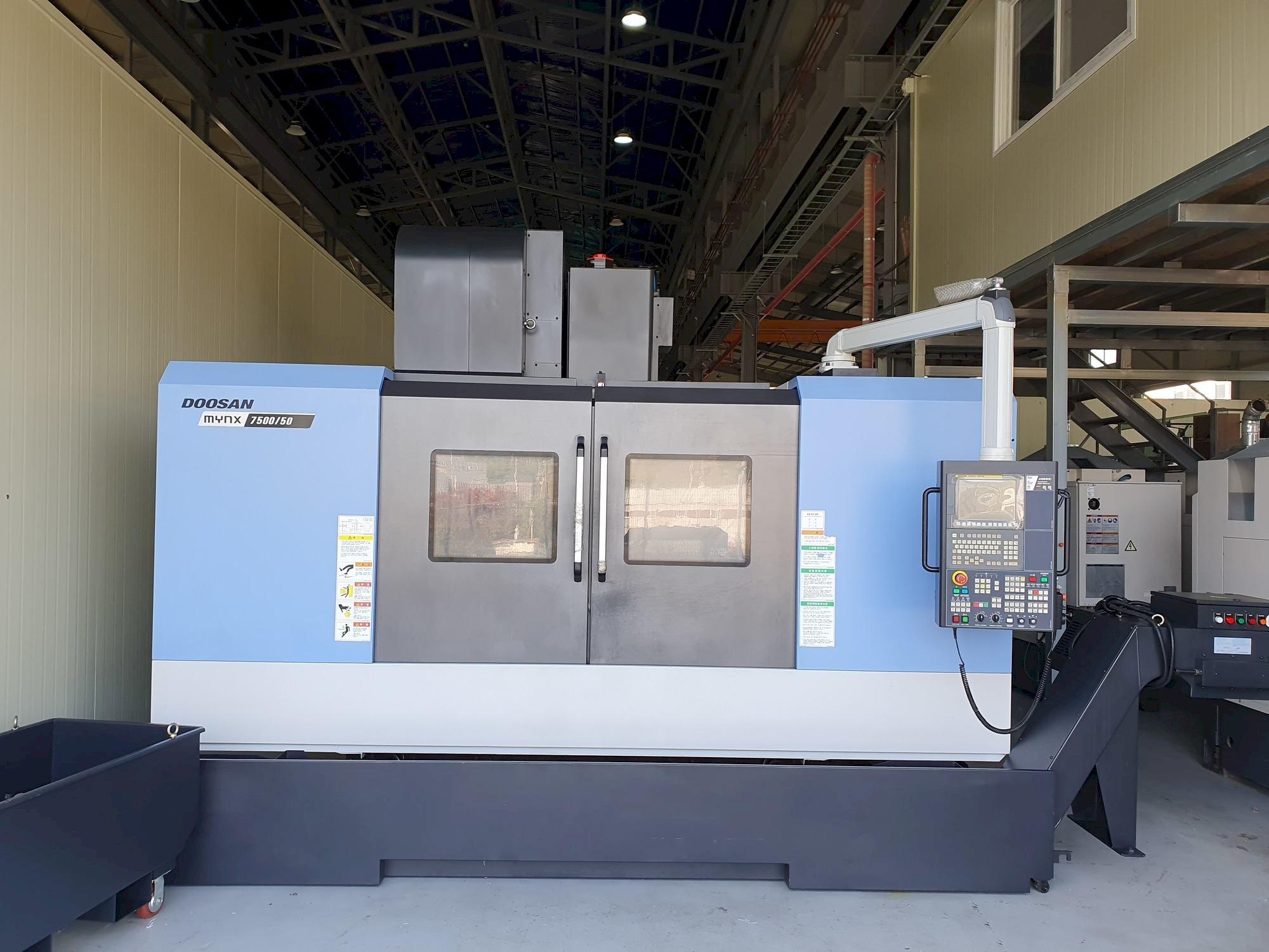 Front view of Doosan MYNX7500/50  machine