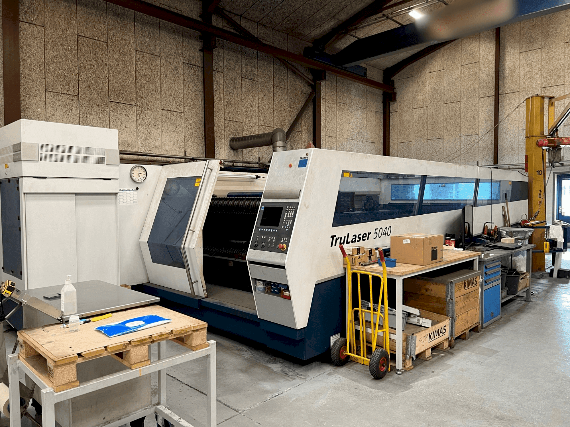 Front view of TRUMPF TruLaser 5040  machine