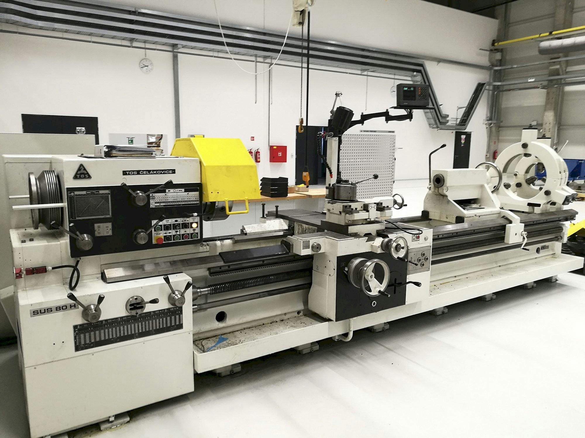 Front view of TOS SUS 80H/3500 Machine