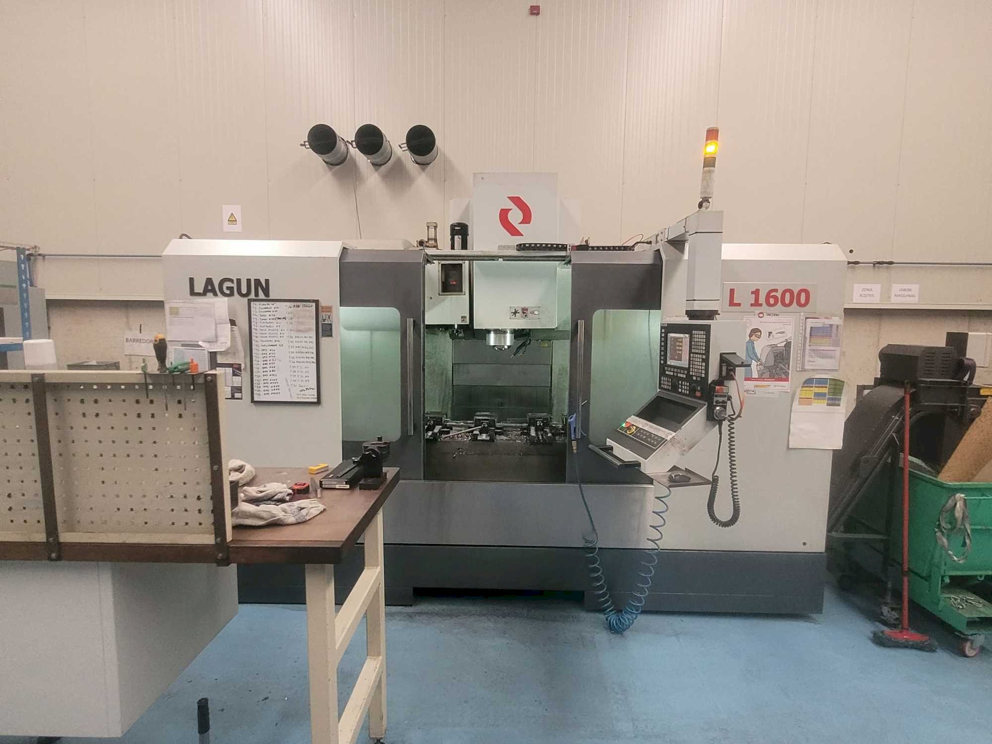 Front view of LAGUN L-1600  machine