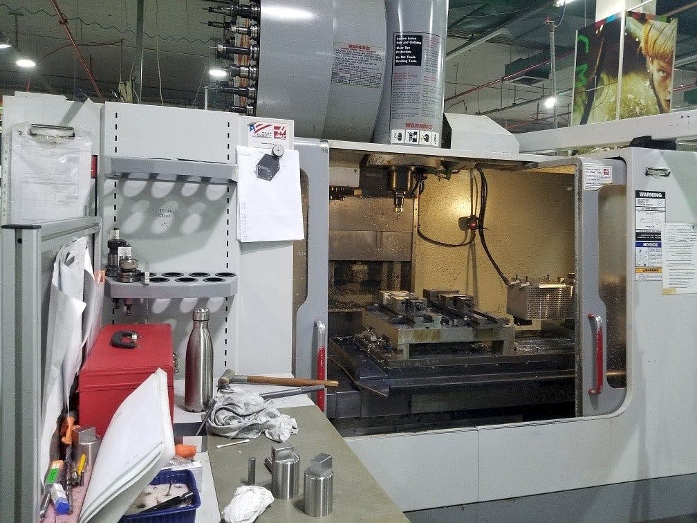 Front view of HAAS VF-4SS  machine