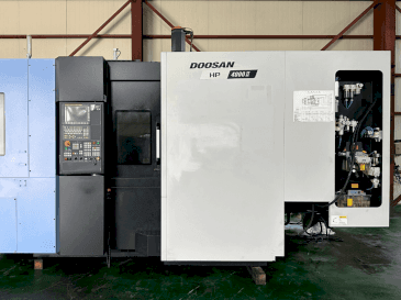 Front view of DOOSAN HP 4000 II  machine