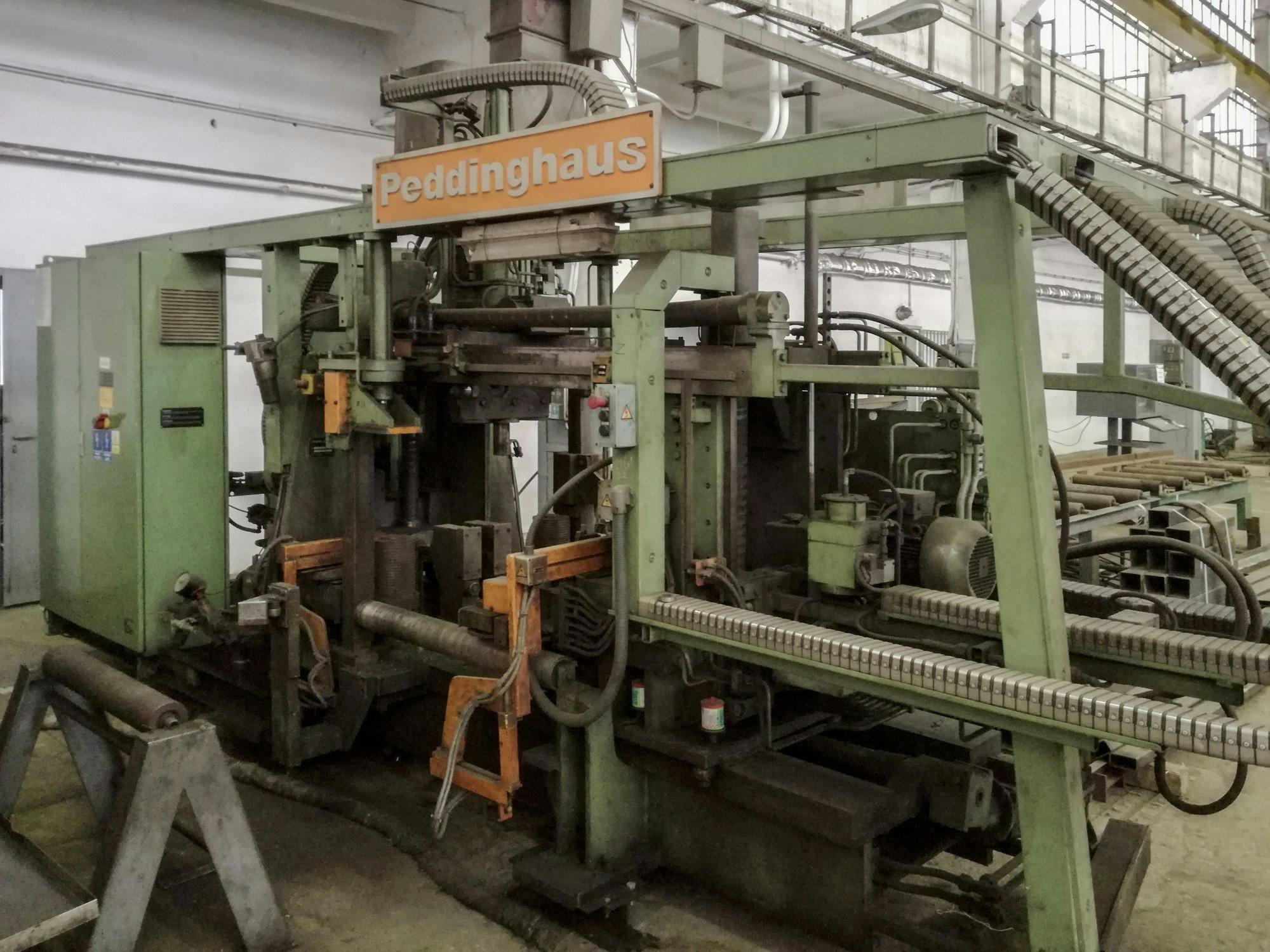 Left view of Peddinghaus TDK 1000/3 Machine