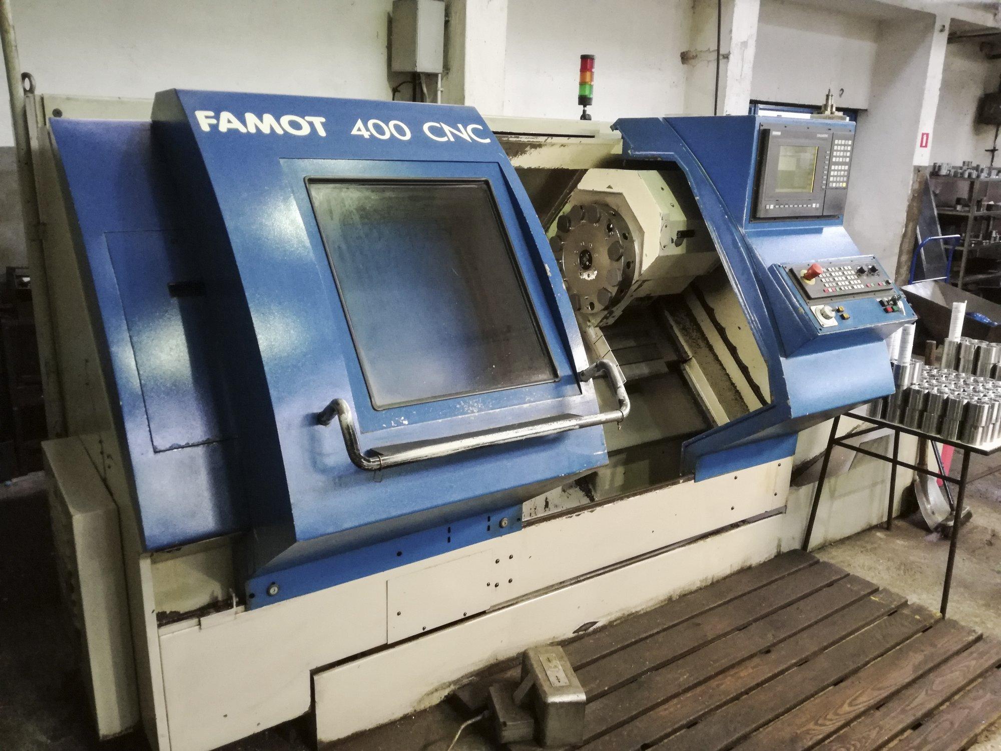 Left view of FAMOT CNC 400 Machine