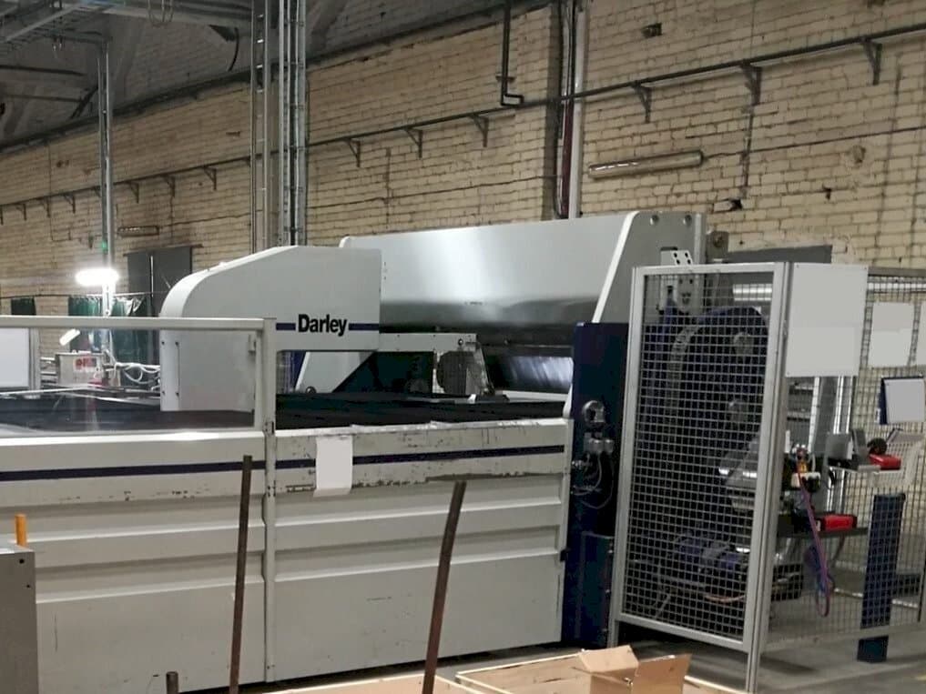 Front view of Darley MF 2502  machine